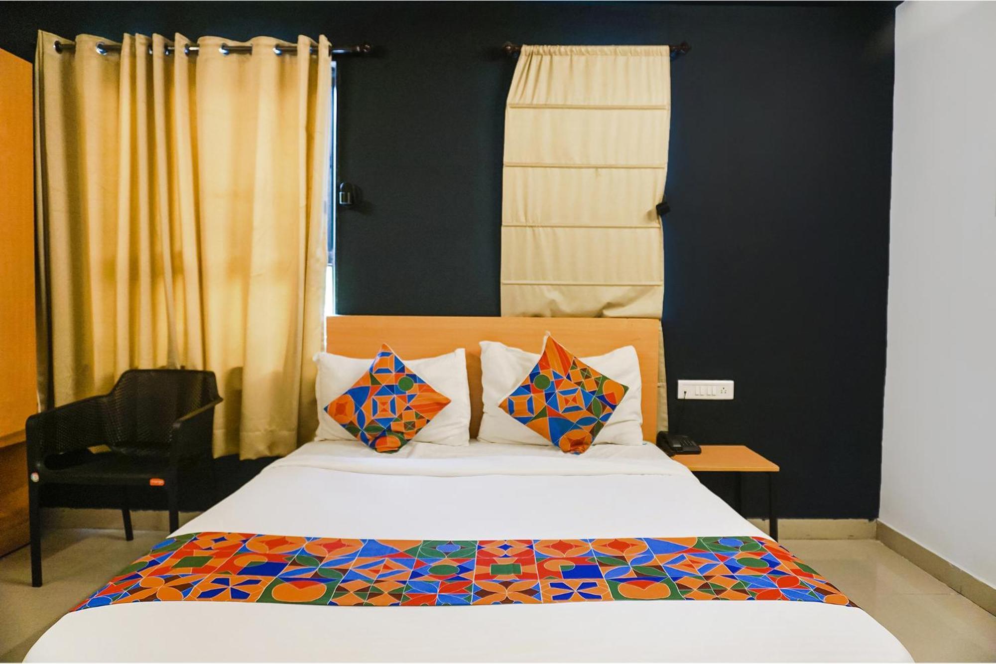 Treebo Trip Aura Homes Pimpri-Chinchwad Exteriér fotografie